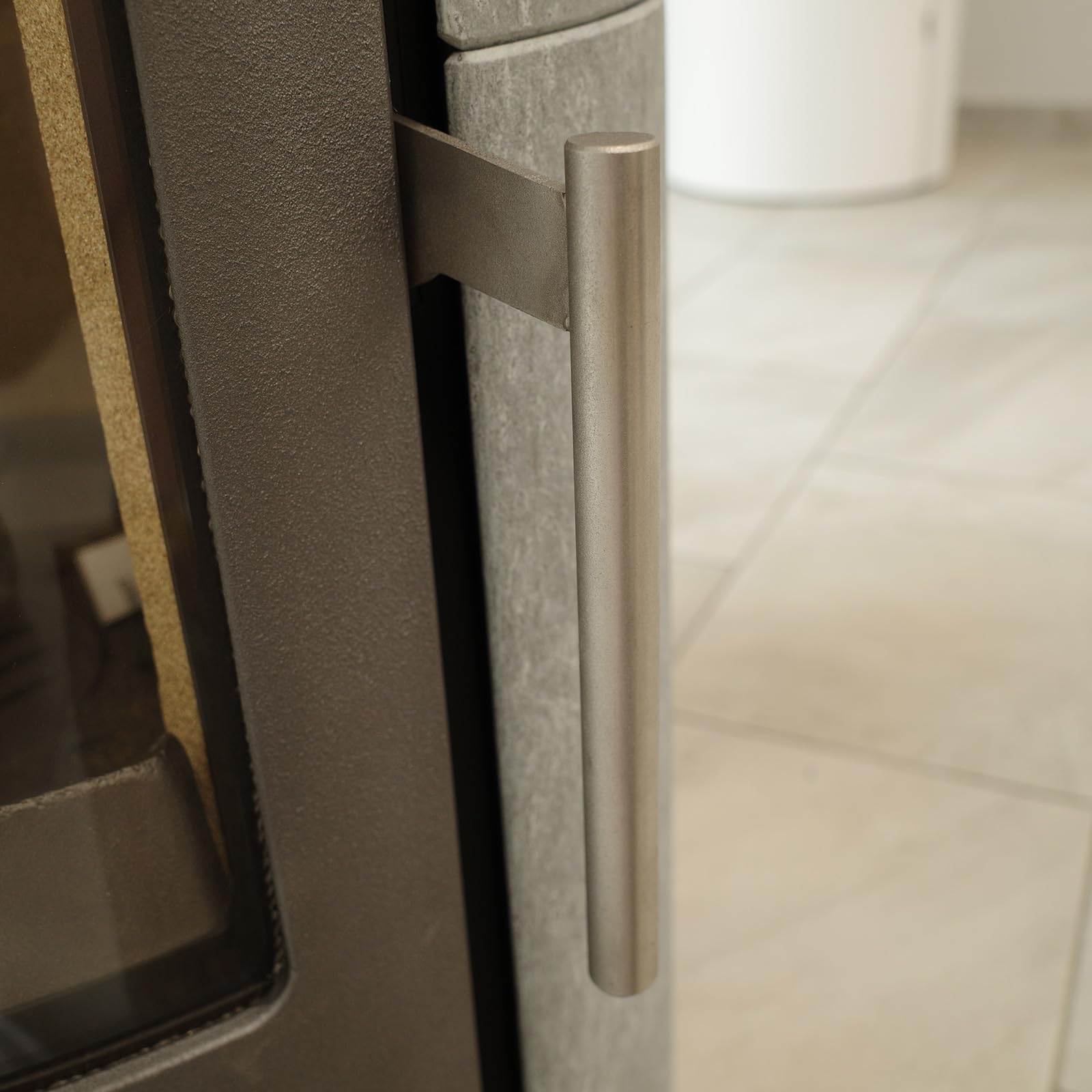 H&M Basic 2.0 Kaminofen 7kW gussgrau Naturstein